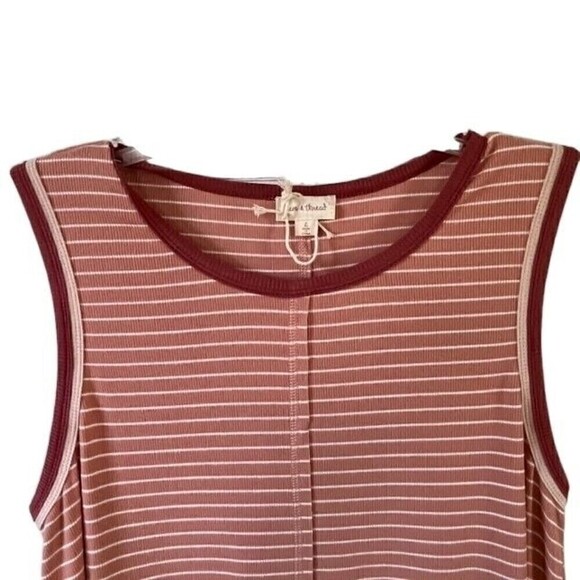 Hem & Thread Ribbed Striped Tank Size Large NWOT - Picture 6 of 8